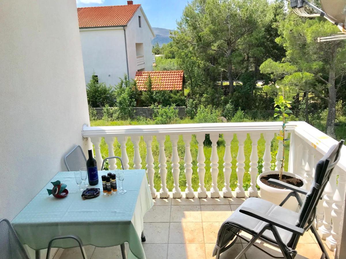 Apartment Pepa Starigrad Paklenica Extérieur photo