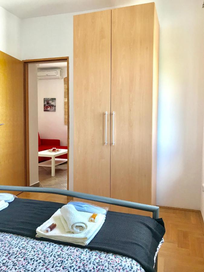 Apartment Pepa Starigrad Paklenica Extérieur photo