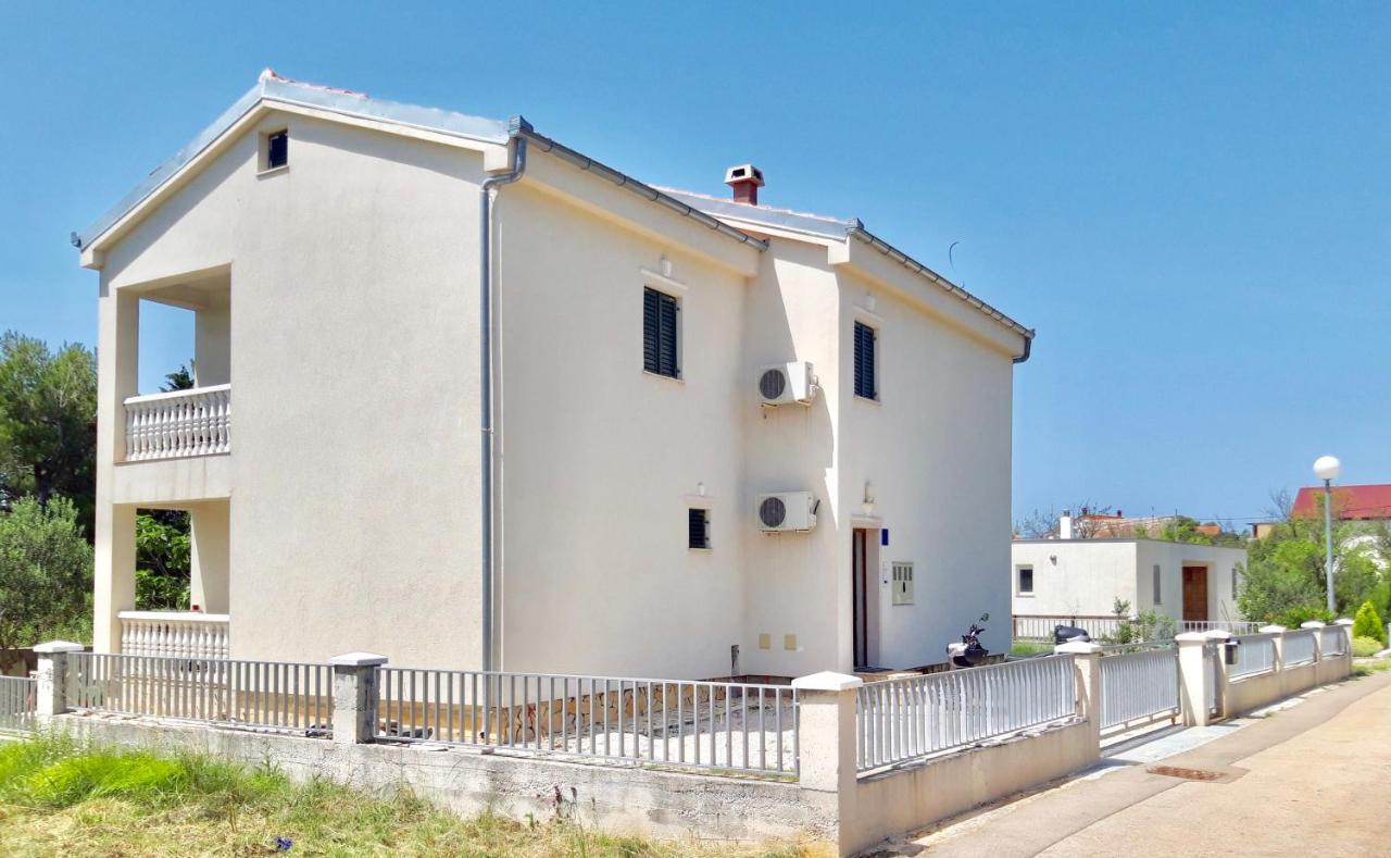 Apartment Pepa Starigrad Paklenica Extérieur photo
